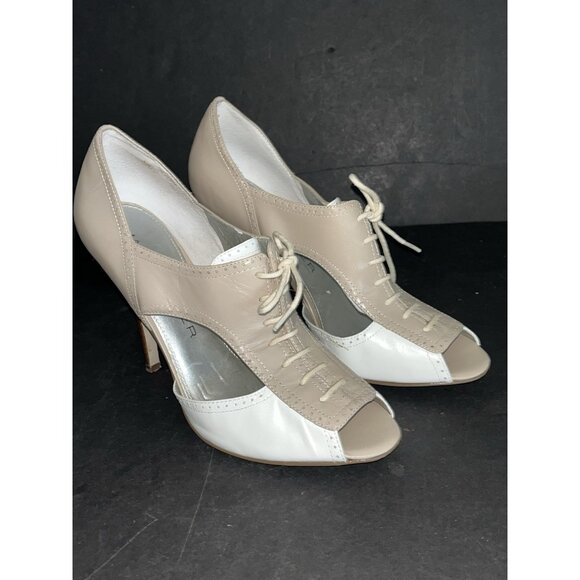 Marc Fisher Leather Pep Toe 4" Heels Lace Up Shoes Open Sides Tan White Sz 7.5 - Picture 3 of 9